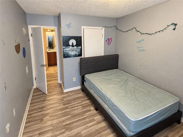 6260 Mozart Drive, Riverdale, GA 30296