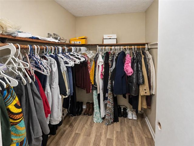 6260 Mozart Drive, Riverdale, GA 30296