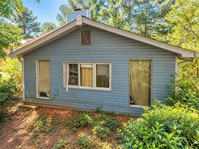 6260 Mozart Drive, Riverdale, GA 30296