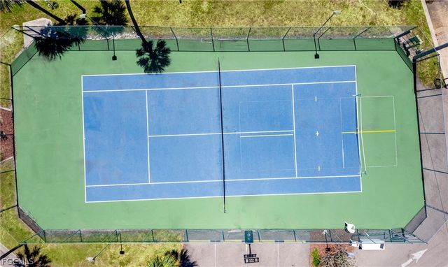 5523 Salem LN, North Fort Myers, FL 33917