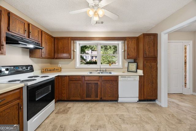 1100 Shiloh Lane NW, Kennesaw, GA 30144