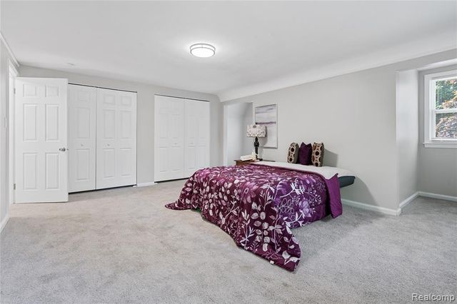 9838 Grosse Ile Parkway, Grosse Ile, MI 48138