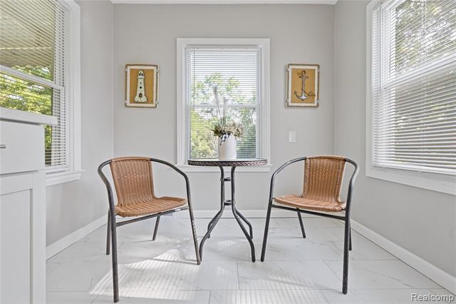 9838 Grosse Ile Parkway, Grosse Ile, MI 48138