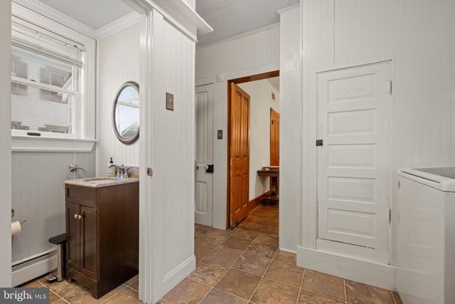 16 BOWEN AVE, Woodstown, NJ 08098