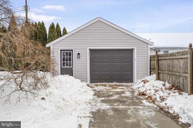 16 BOWEN AVE, Woodstown, NJ 08098