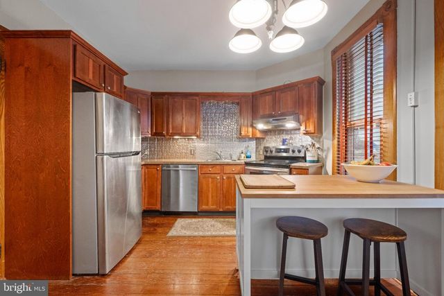 16 BOWEN AVE, Woodstown, NJ 08098