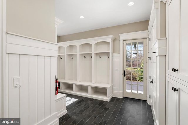 175 BERTRAND DR, Princeton, NJ 08540