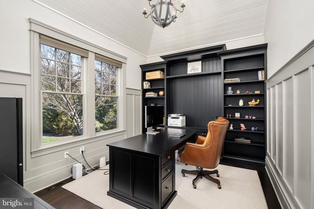 175 BERTRAND DR, Princeton, NJ 08540