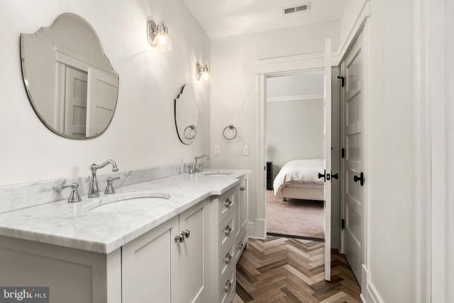 175 BERTRAND DR, Princeton, NJ 08540