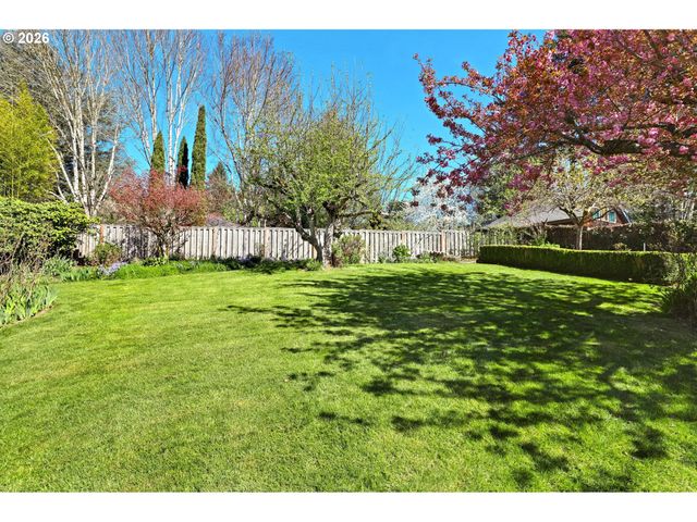 7021 Sw CANYON Ln, Portland, OR 97225