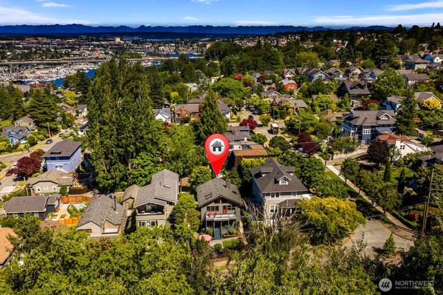 2706 1st Avenue W, Seattle, WA 98119