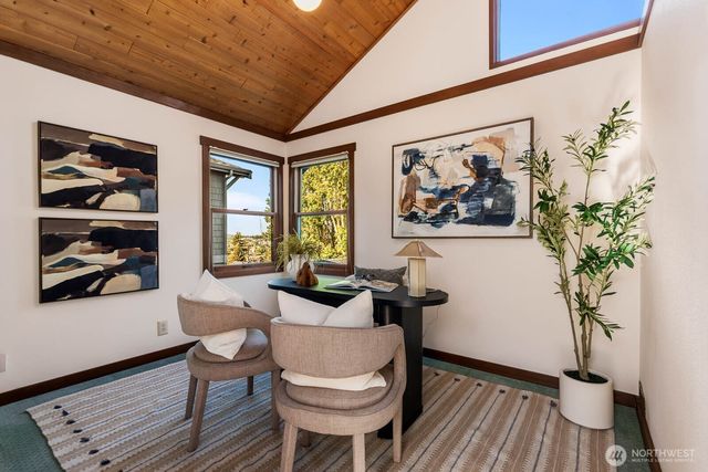 2706 1st Avenue W, Seattle, WA 98119
