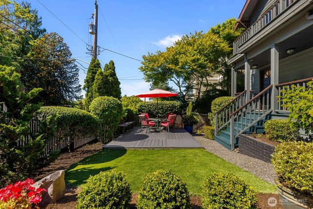 2706 1st Avenue W, Seattle, WA 98119