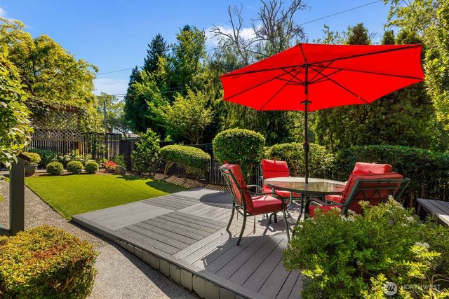2706 1st Avenue W, Seattle, WA 98119