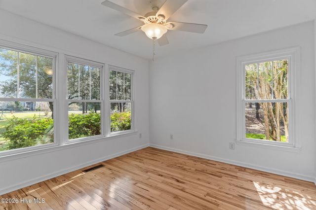 6474 Walden Pond Lane, Southport, NC 28461