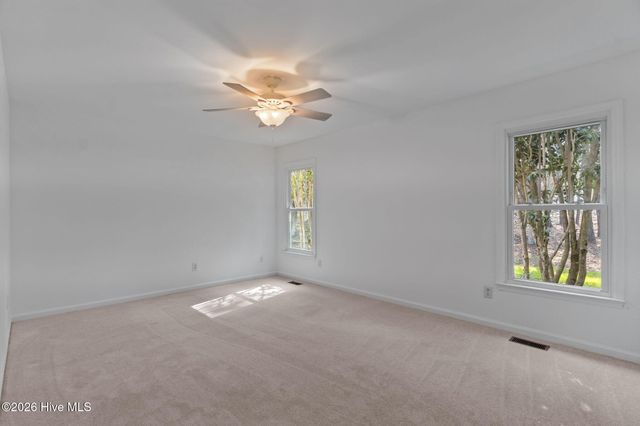 6474 Walden Pond Lane, Southport, NC 28461