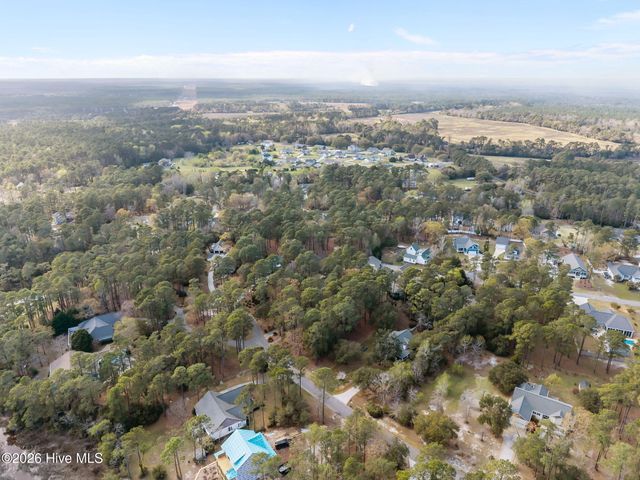 6474 Walden Pond Lane, Southport, NC 28461