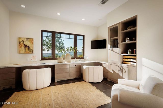 15645 Lapeyre Road, Moorpark, CA 93021