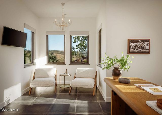 15645 Lapeyre Road, Moorpark, CA 93021