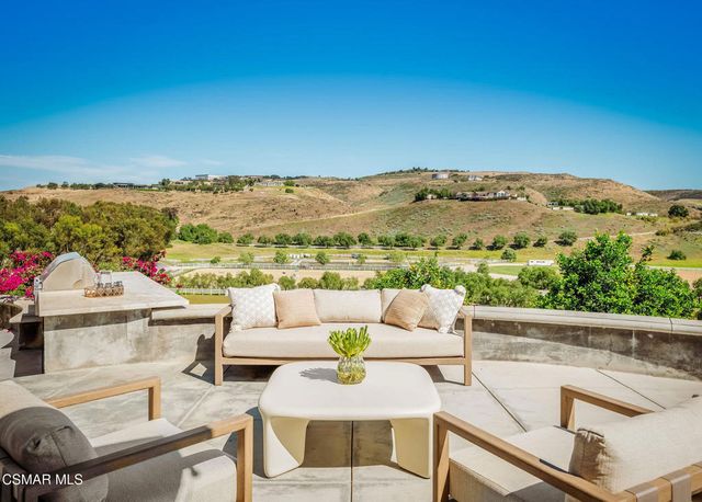 15645 Lapeyre Road, Moorpark, CA 93021