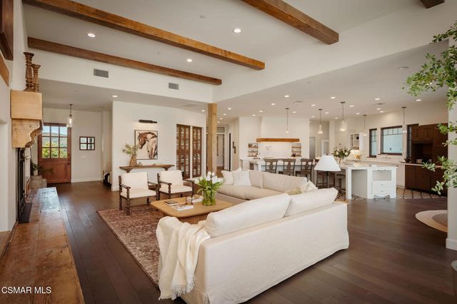 15645 Lapeyre Road, Moorpark, CA 93021