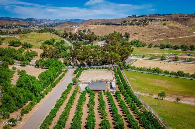 15645 Lapeyre Road, Moorpark, CA 93021