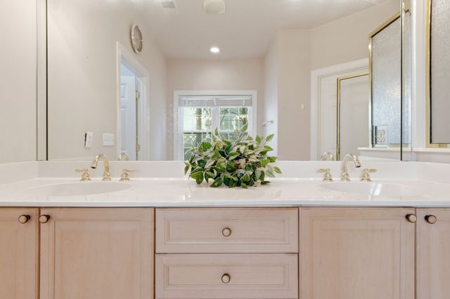 700 Pebble Springs Dr, Franklin, TN 37067