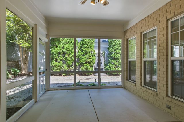 700 Pebble Springs Dr, Franklin, TN 37067