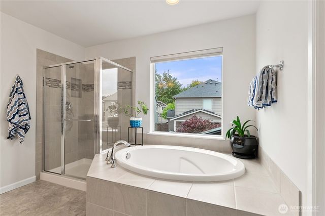 13786 173rd Place SE, Renton, WA 98059
