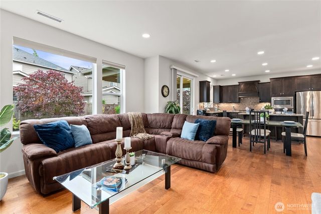 13786 173rd Place SE, Renton, WA 98059