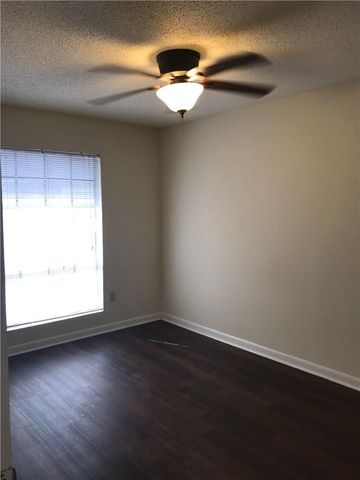 4709 Harmon Ave 420, Austin, TX 78751