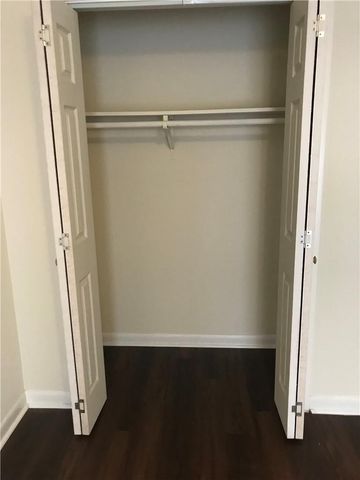 4709 Harmon Ave 420, Austin, TX 78751