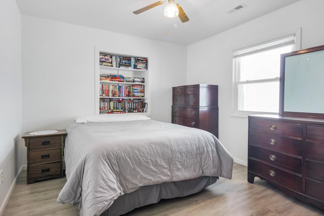 644 N Glenwood Street, Griffith, IN 46319