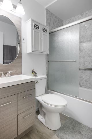 644 N Glenwood Street, Griffith, IN 46319