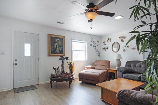 644 N Glenwood Street, Griffith, IN 46319