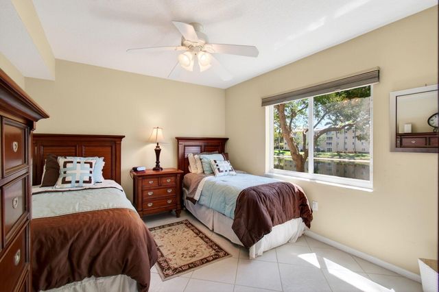 12511 Imperial Isle Drive 201, Boynton Beach, FL 33437