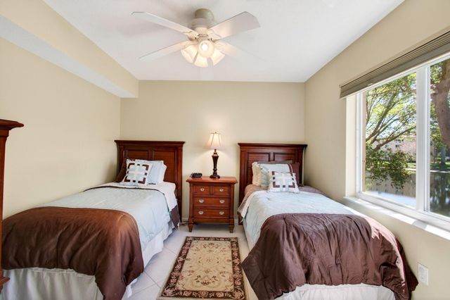 12511 Imperial Isle Drive 201, Boynton Beach, FL 33437