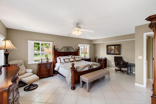 12511 Imperial Isle Drive 201, Boynton Beach, FL 33437