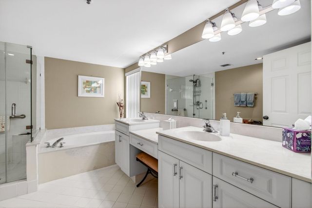 12511 Imperial Isle Drive 201, Boynton Beach, FL 33437