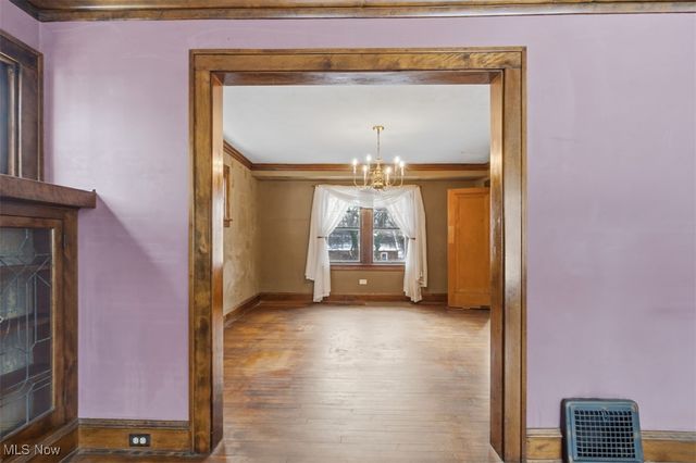 3320 Silsby Road, Cleveland Heights, OH 44118