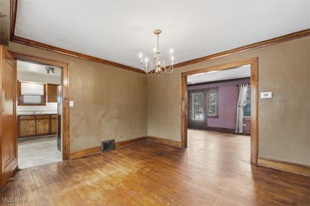 3320 Silsby Road, Cleveland Heights, OH 44118