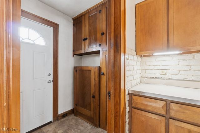 3320 Silsby Road, Cleveland Heights, OH 44118