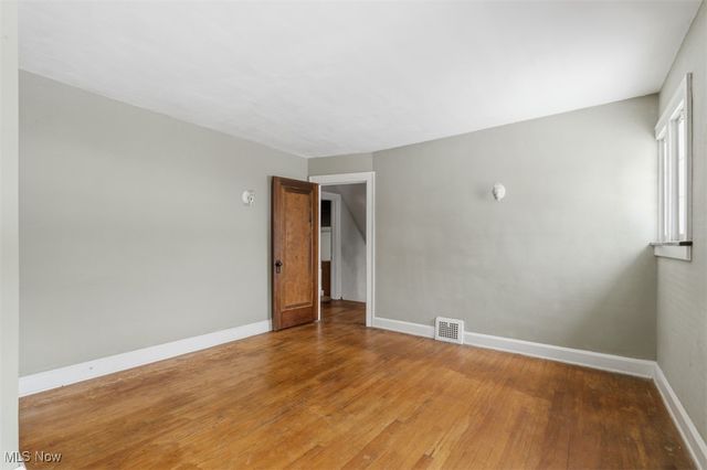 3320 Silsby Road, Cleveland Heights, OH 44118