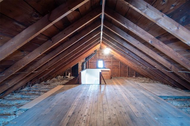 3320 Silsby Road, Cleveland Heights, OH 44118