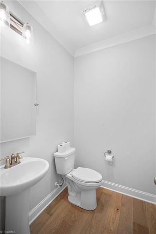 928 Kapstone Crossing, Lexington, NC 27295