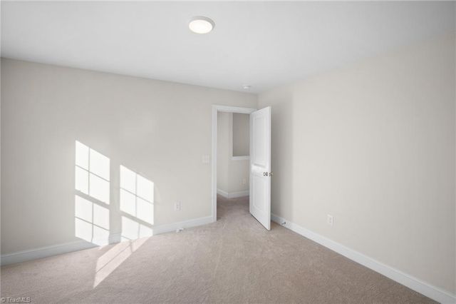 928 Kapstone Crossing, Lexington, NC 27295