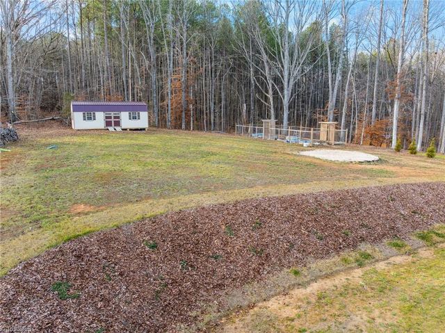 928 Kapstone Crossing, Lexington, NC 27295