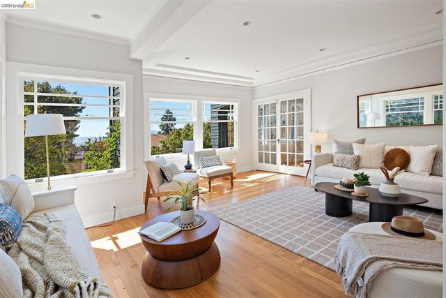 955 Shattuck Avenue, Berkeley, CA 94707