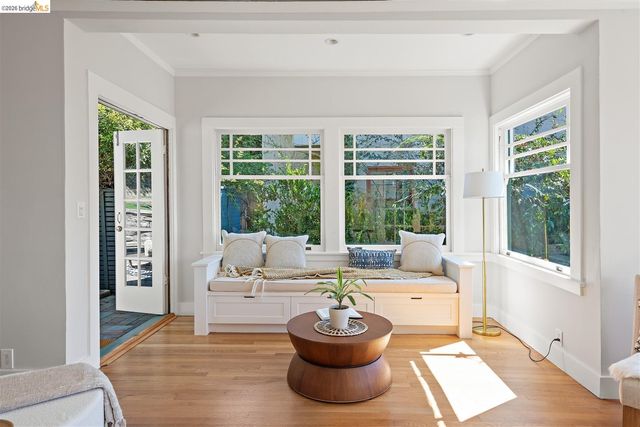 955 Shattuck Avenue, Berkeley, CA 94707