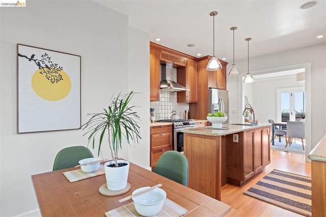 955 Shattuck Avenue, Berkeley, CA 94707